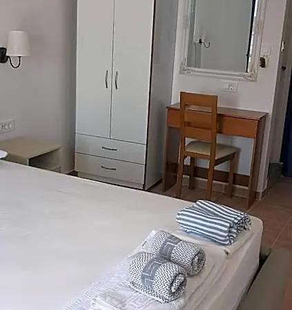 Keramos Hotell Loutrá